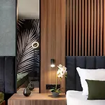 Хотел Palms