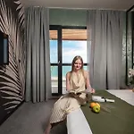 Palms Китен