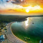 Хотел Palms Китен
