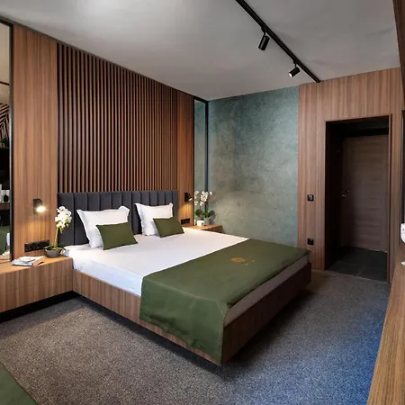 Palms Отель Китен